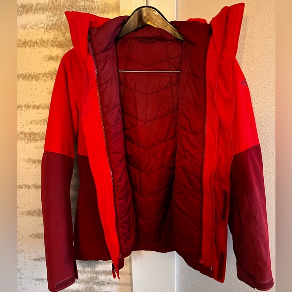 The North Face Women’s Garner Triclimate® Jacket - Picture 2 of 5